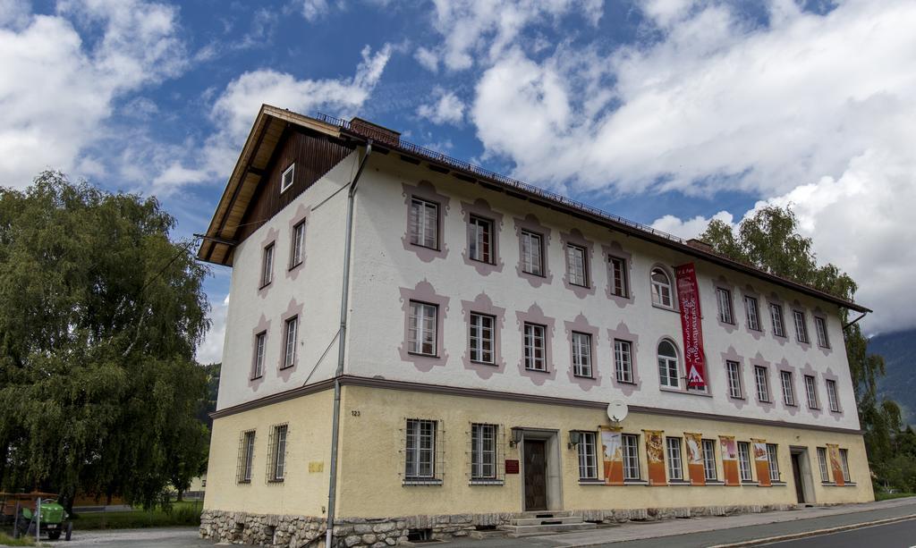 Fit Und Fun Sportherberge Kotschach-Mauthen Luaran gambar