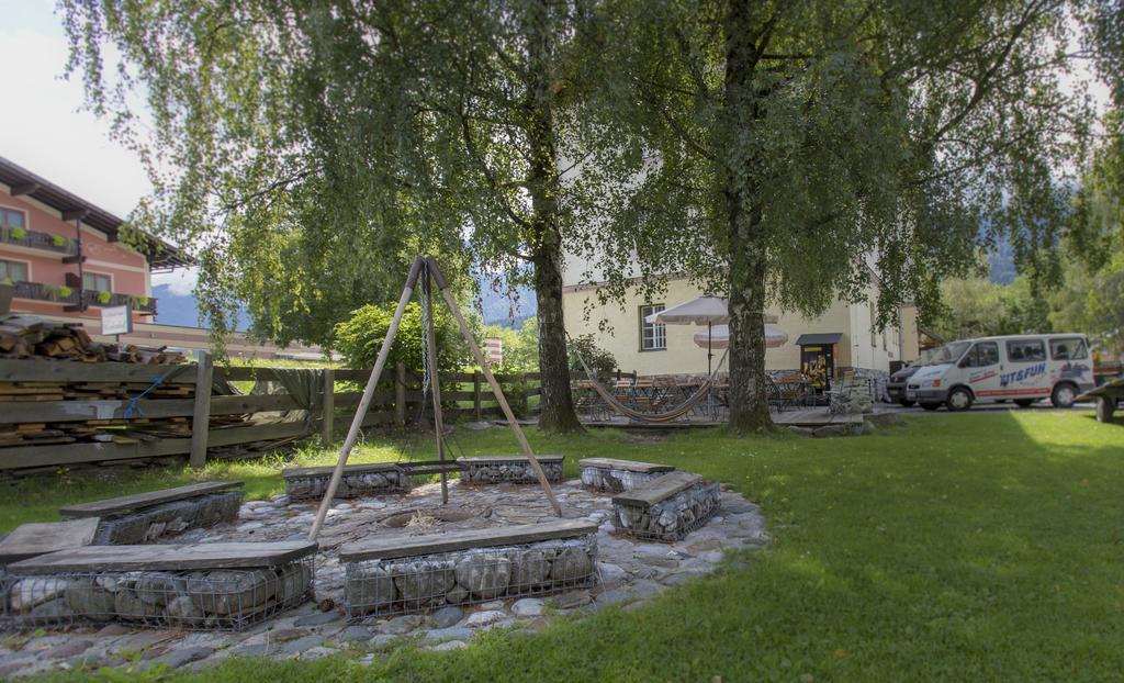 Fit Und Fun Sportherberge Kotschach-Mauthen Luaran gambar